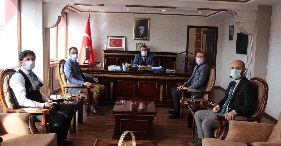 Meslek Yüksekokulu'muzdan Akdağmadeni Kaymakamlığı ve Akdağmadeni Belediyesine Ziyaret